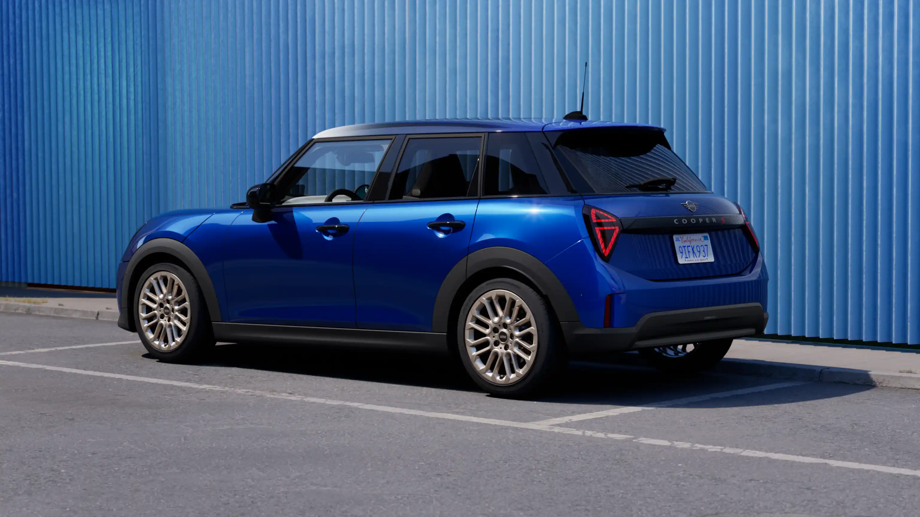 Video showcasing the interior and exterior of a MINI Cooper 5-Door in detail. The camera pans over the dashboard, highlighting design elements.