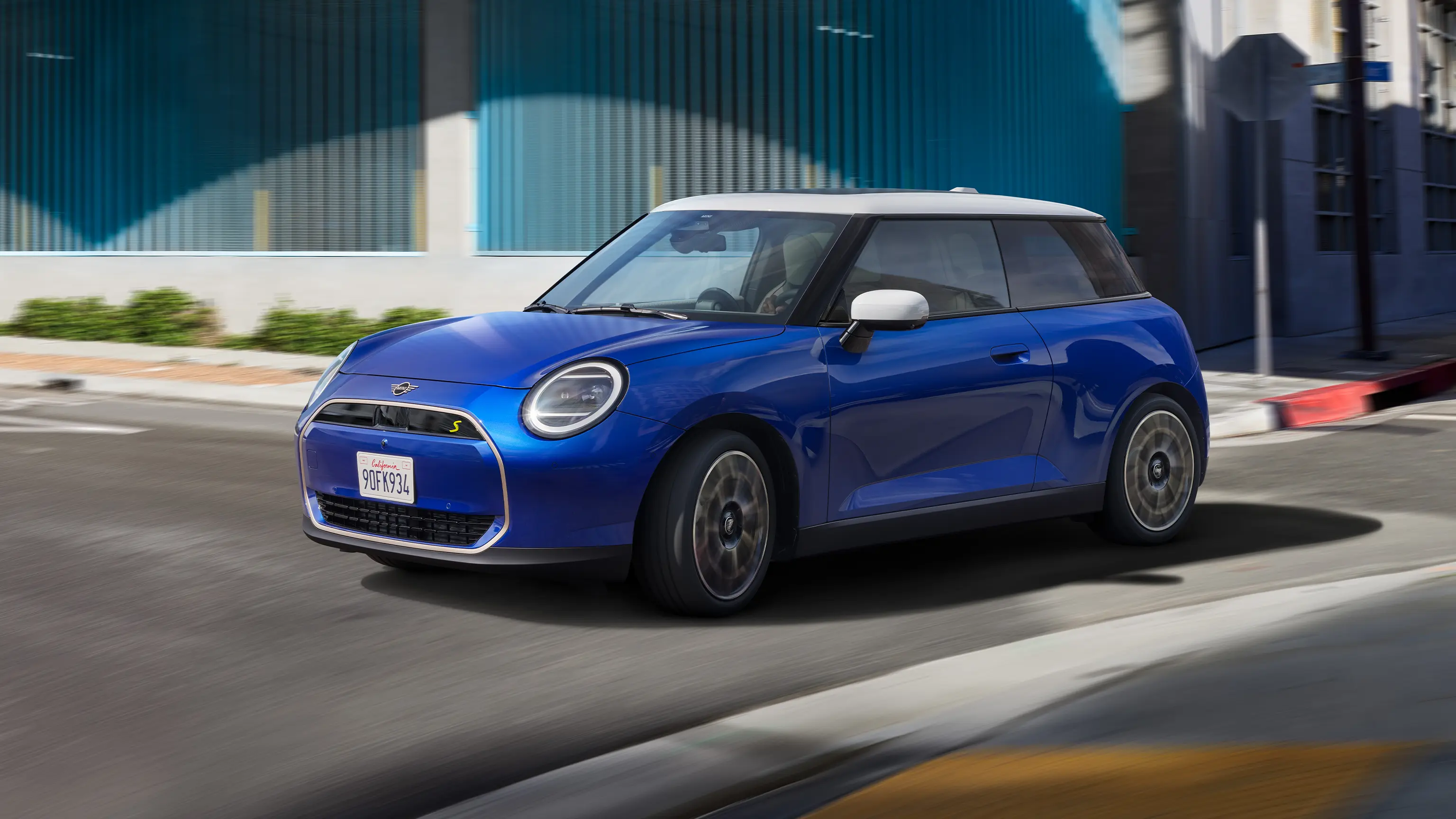 All-electric MINI Cooper - NCAP teaser