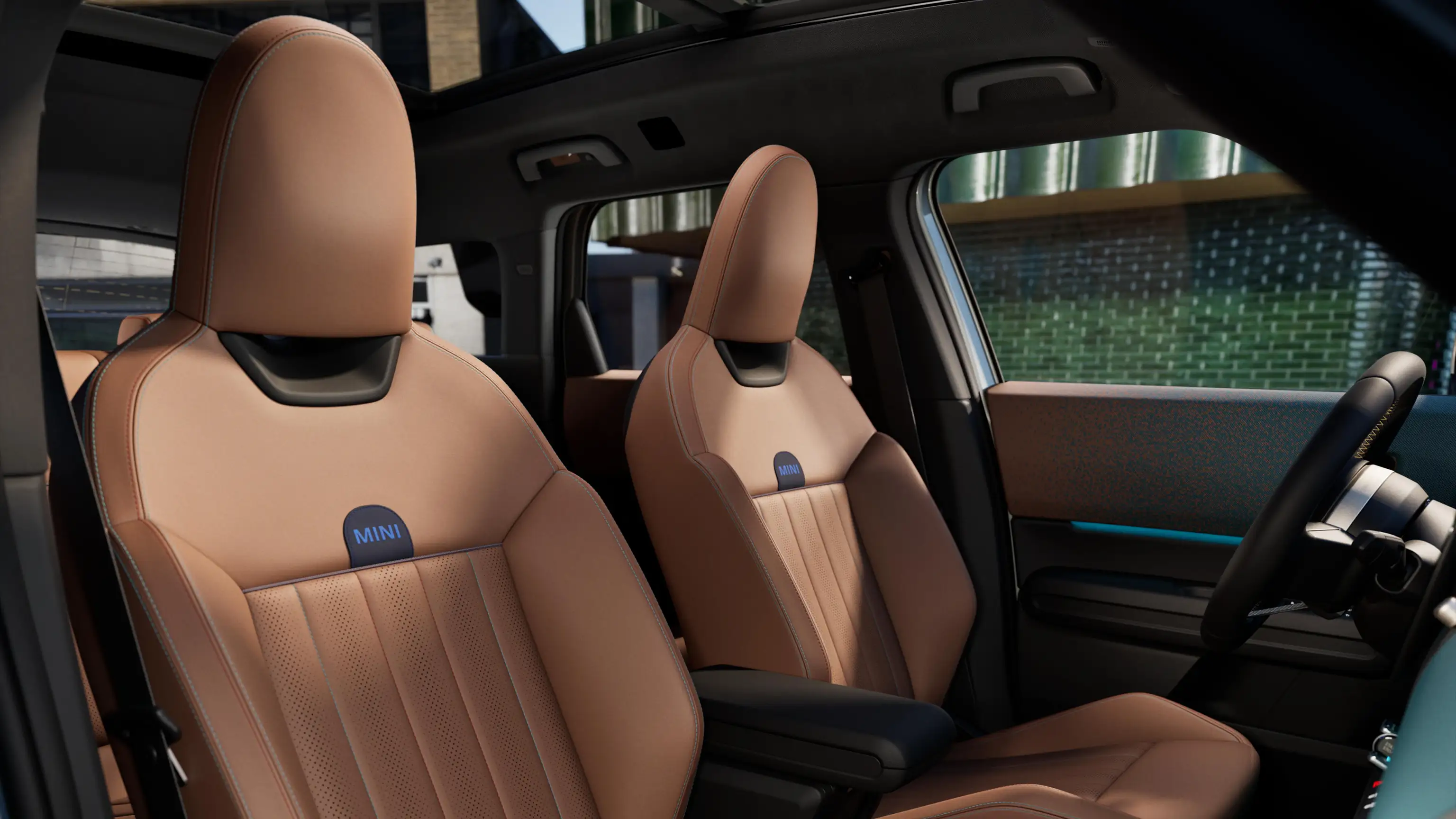 All-Electric MINI Countryman - Seating