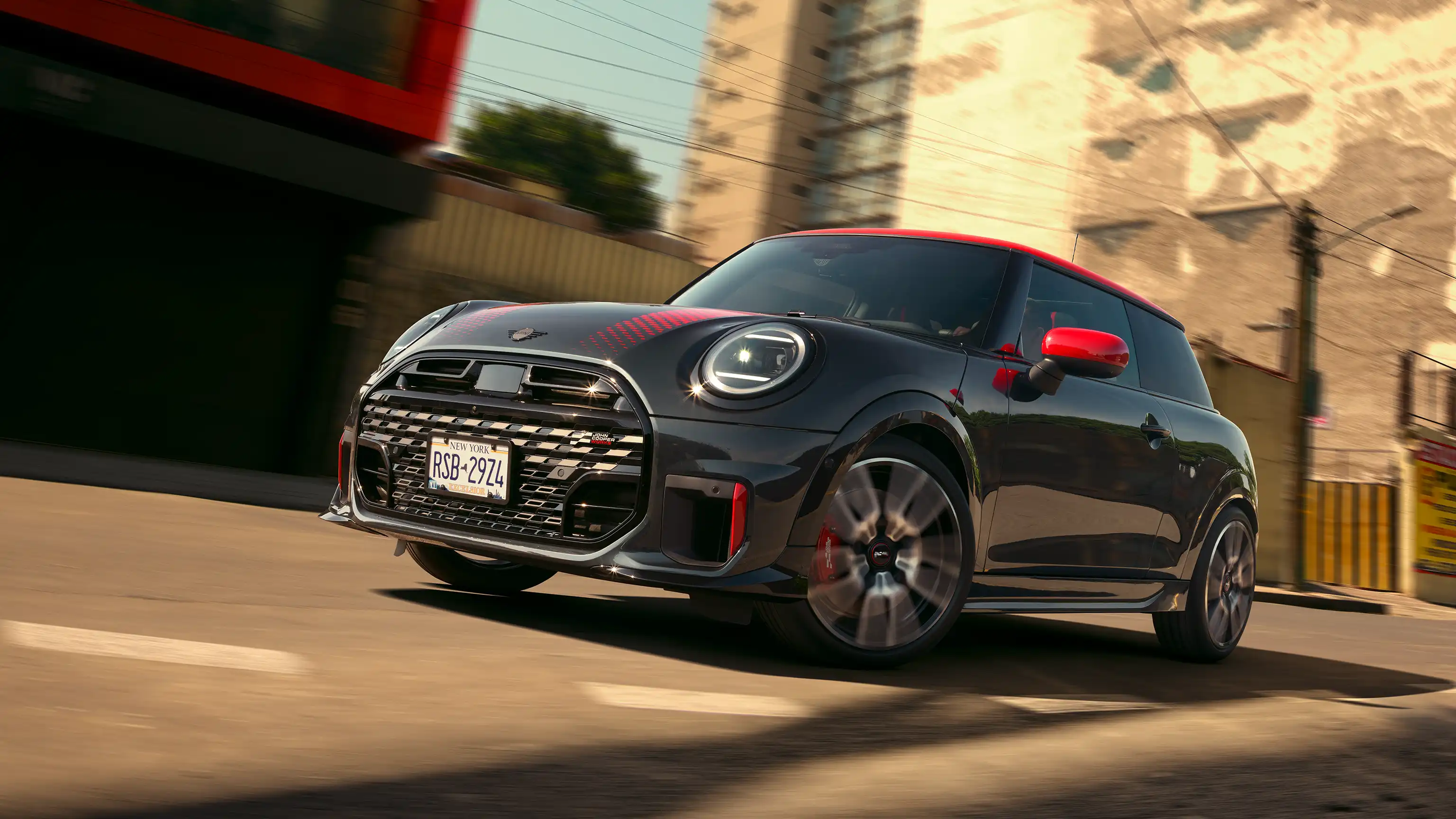 MINI John Cooper Works - J01 JCW Front View