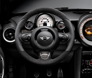 Sport steering wheel in leather Alcantara