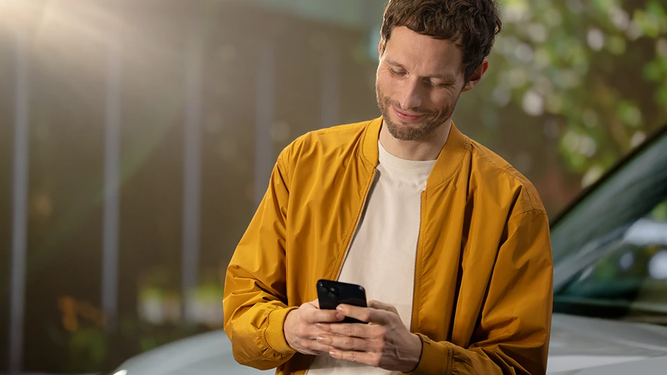 MINI digital experience - driving assistance plus