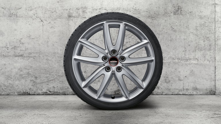 MINI wheels – 18'' JCW Grip Spoke 520 – bright silver metallic