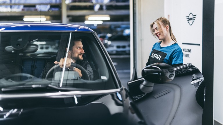 MINI Insurance – MINi range – Contact us