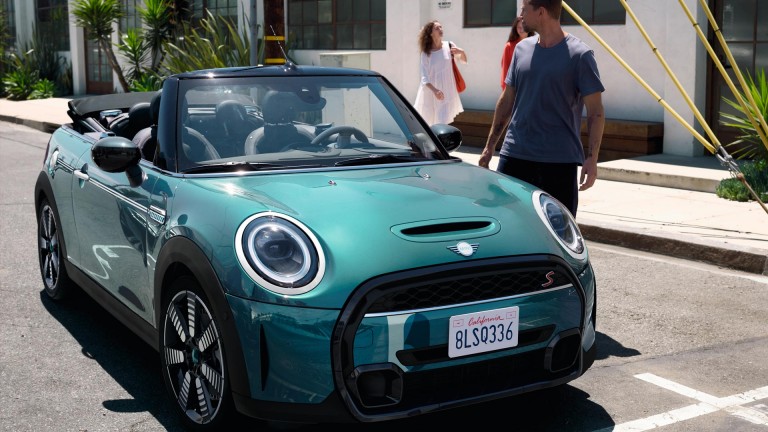 MINI Convertible Seaside Edition – colours – design patterns