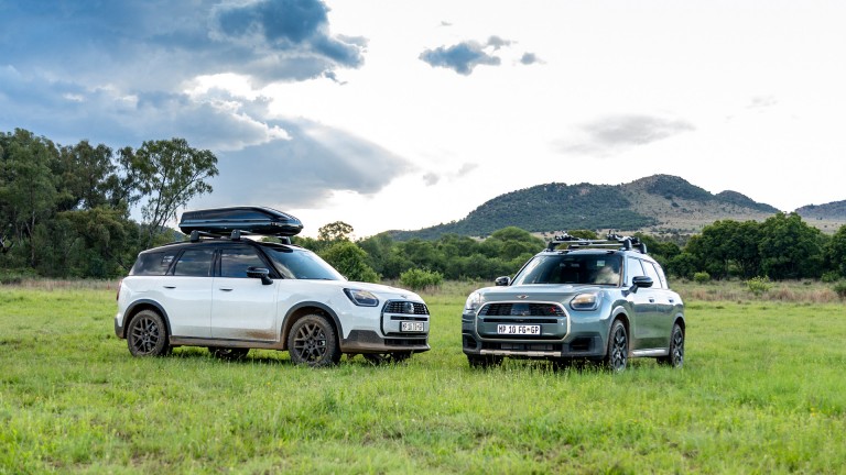 MINI Countryman Rugged Edition - stage - side view
